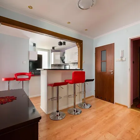 Metro Targowek Heritage By Bookinghost Warszawa